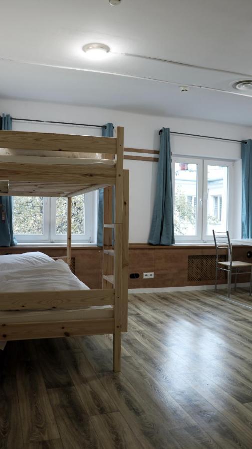 Sanera Hostel Varsavia Esterno foto