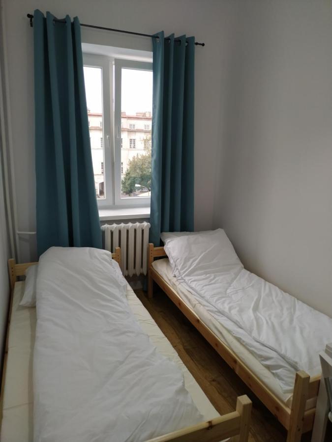 Sanera Hostel Varsavia Esterno foto